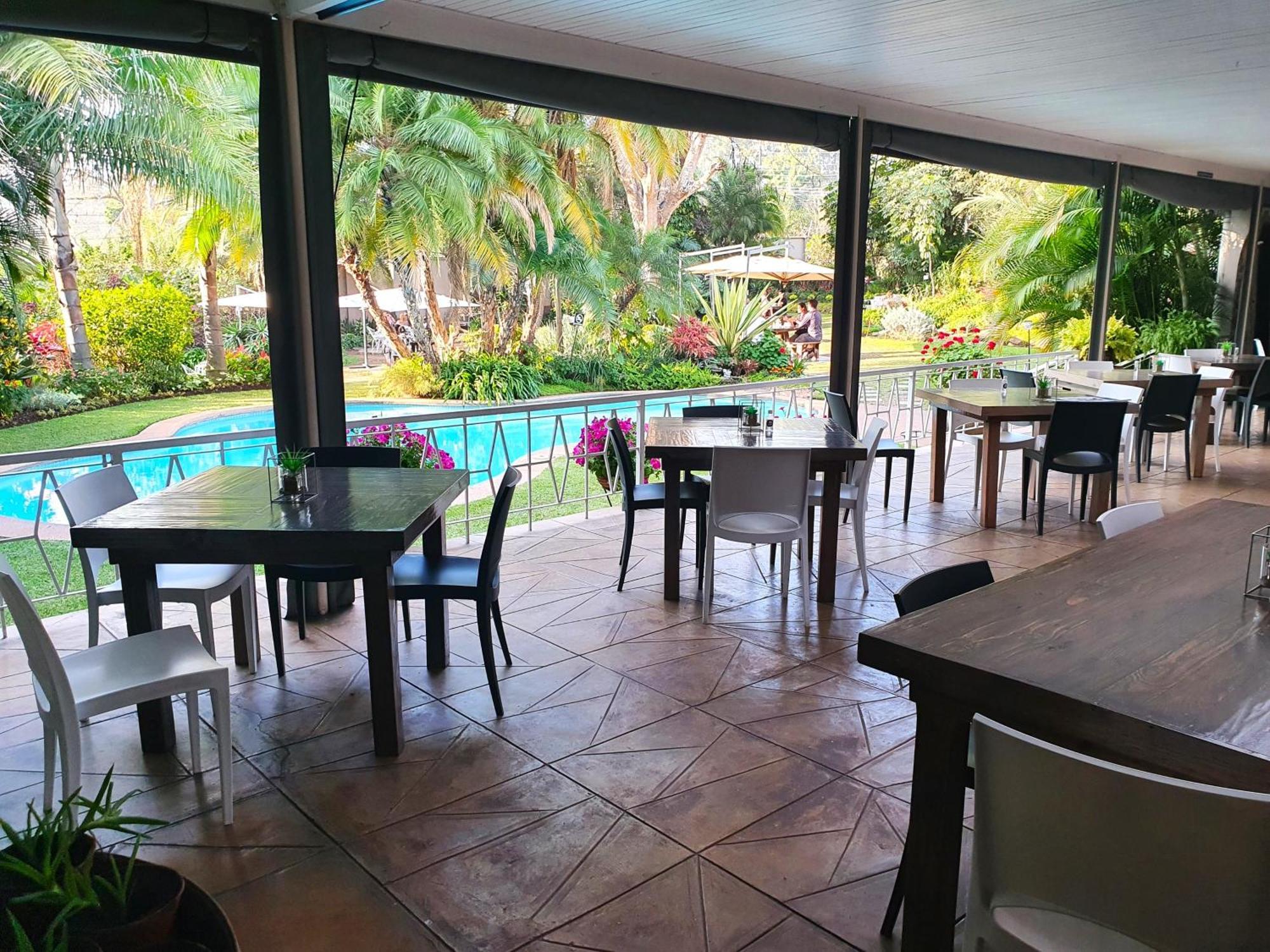 בלנטייר Mijn Kitchen Coffee Shop And B&B מראה חיצוני תמונה