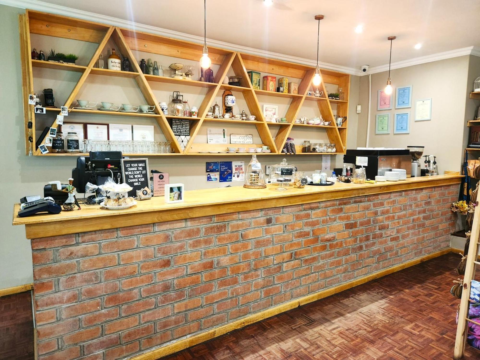 בלנטייר Mijn Kitchen Coffee Shop And B&B מראה חיצוני תמונה