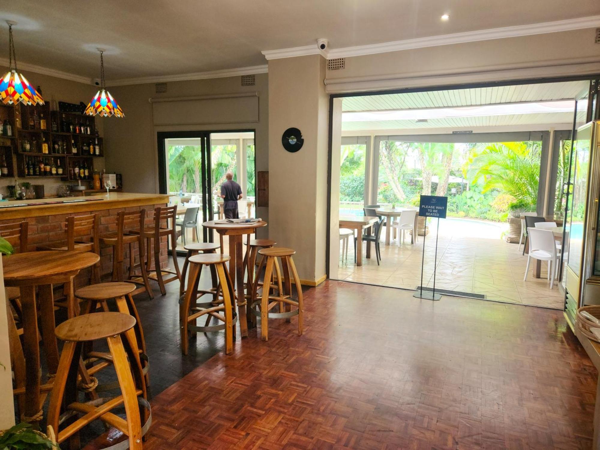 בלנטייר Mijn Kitchen Coffee Shop And B&B מראה חיצוני תמונה